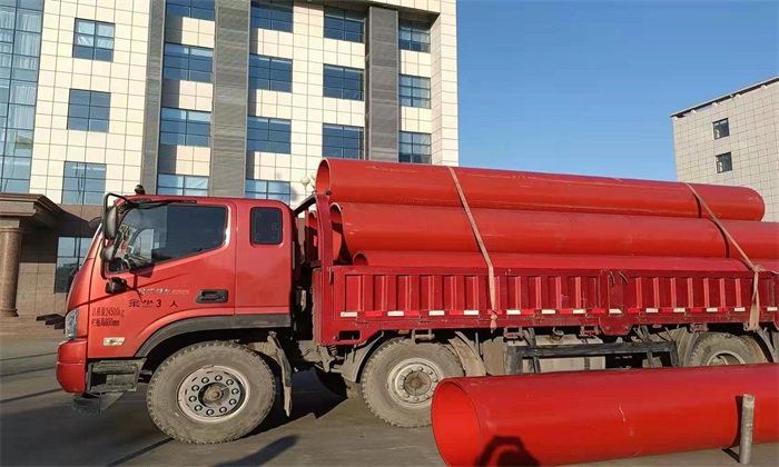 獨龍江公路隧道昨貫通  隧道逃生管道