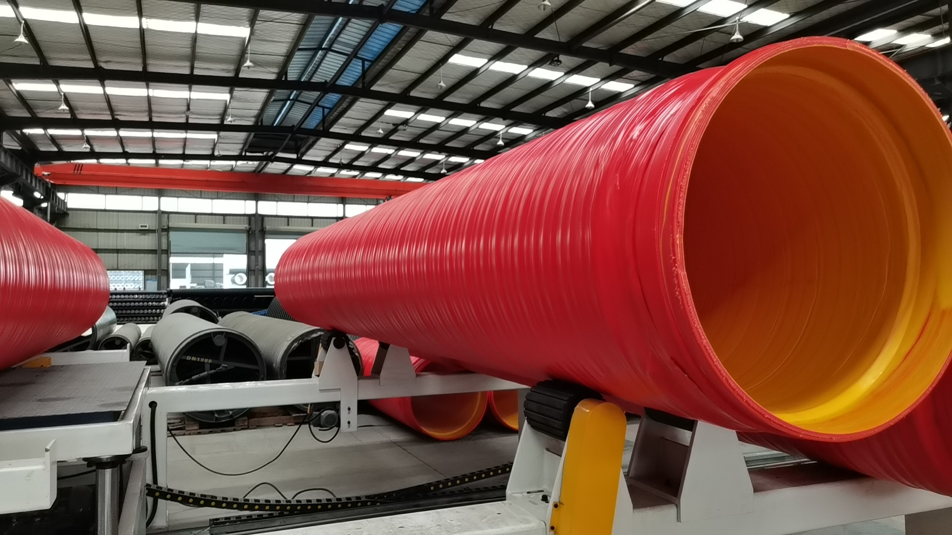 規(guī)范鋪設的逃生管道注意事項